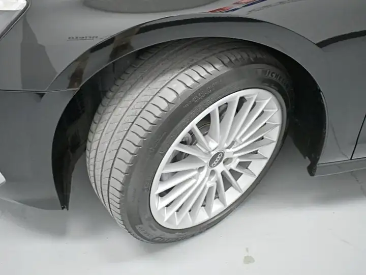 Audi A3 2023, foto 40
