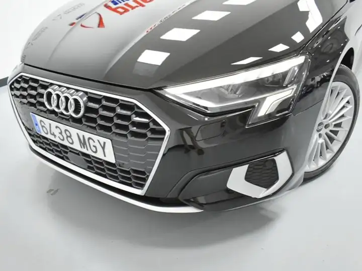 Audi A3 2023, foto 4