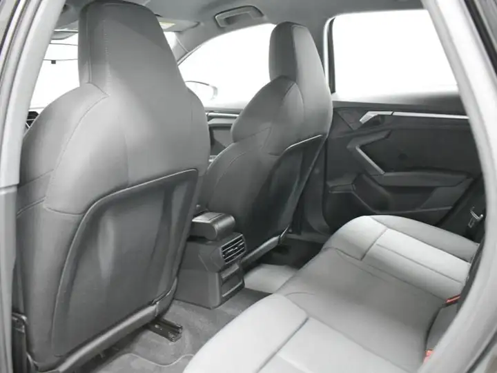 Audi A3 2023, foto 25