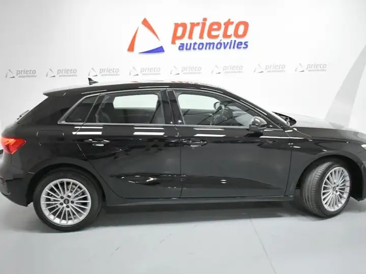 Audi A3 2023, foto 31