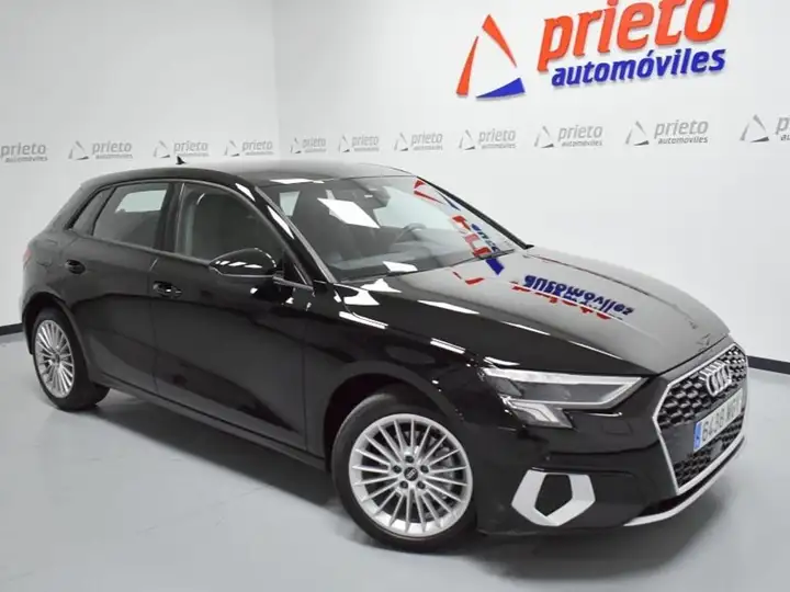 Audi A3 2023, foto 32