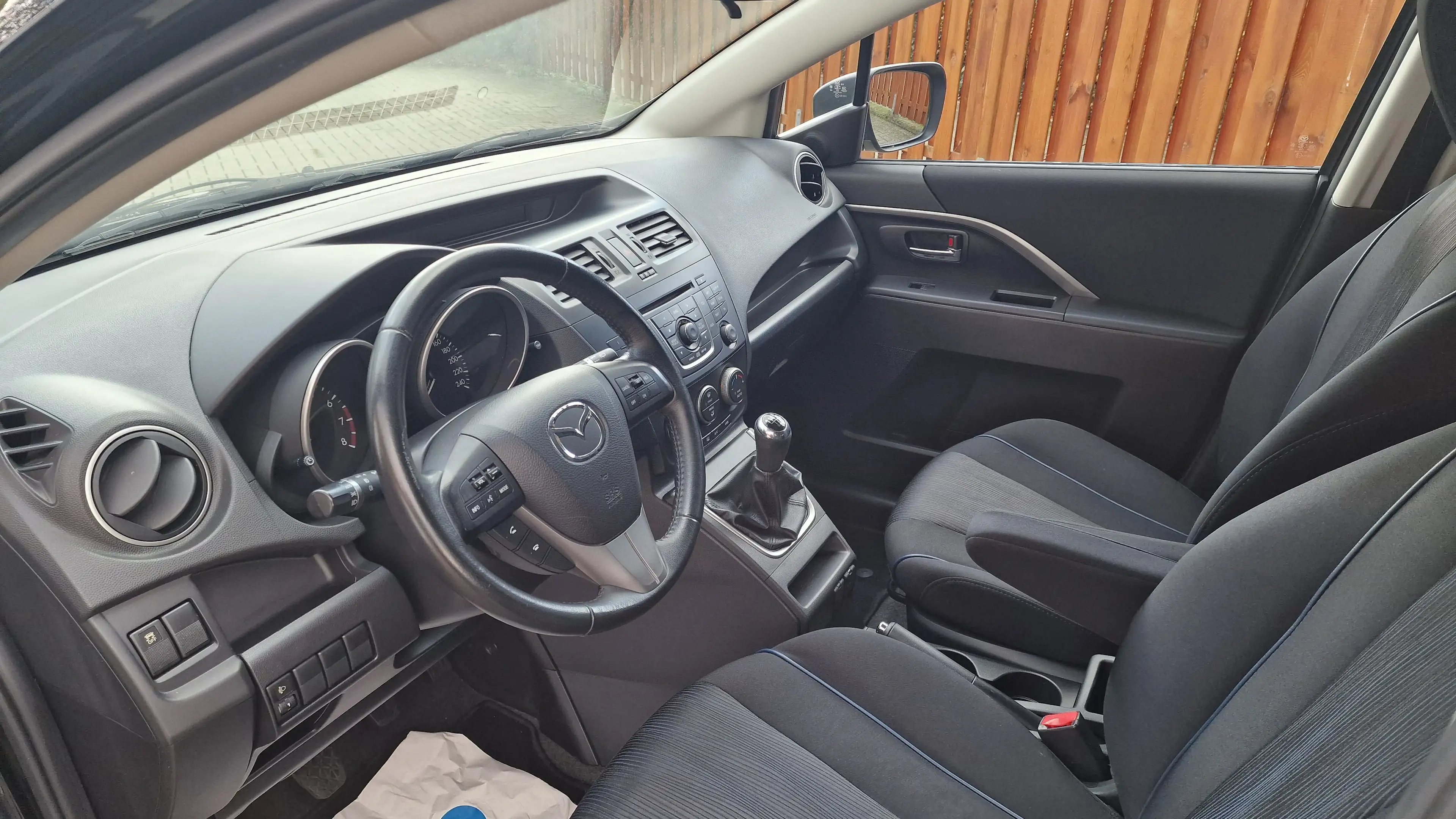 Mazda 5 Center-Line TÜV NEU 7-SITZER — photo 3