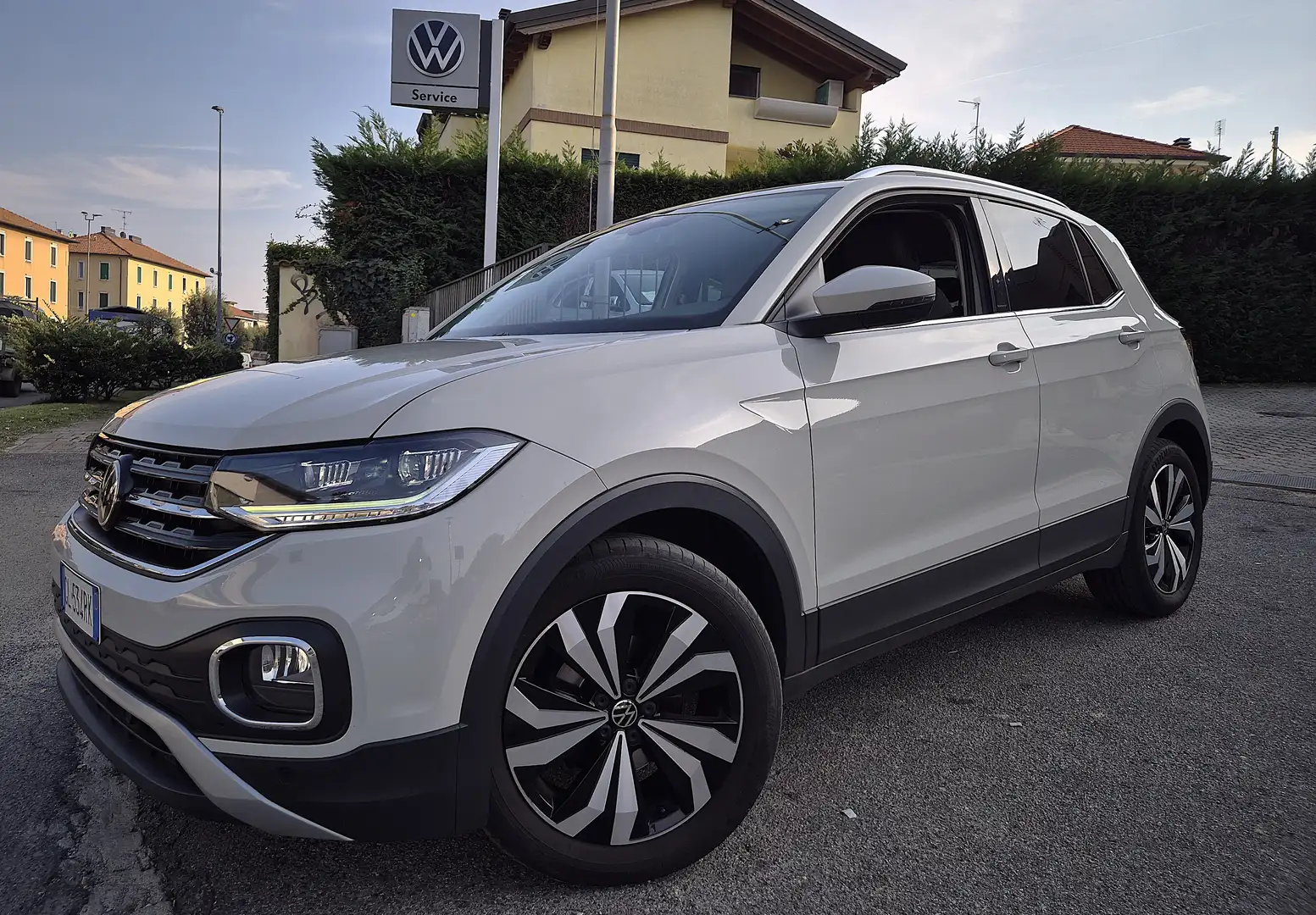 Volkswagen T-Cross T-Cross 2023 1.0 tsi Advanced 110 6Marce Tech pack Grigio - 1