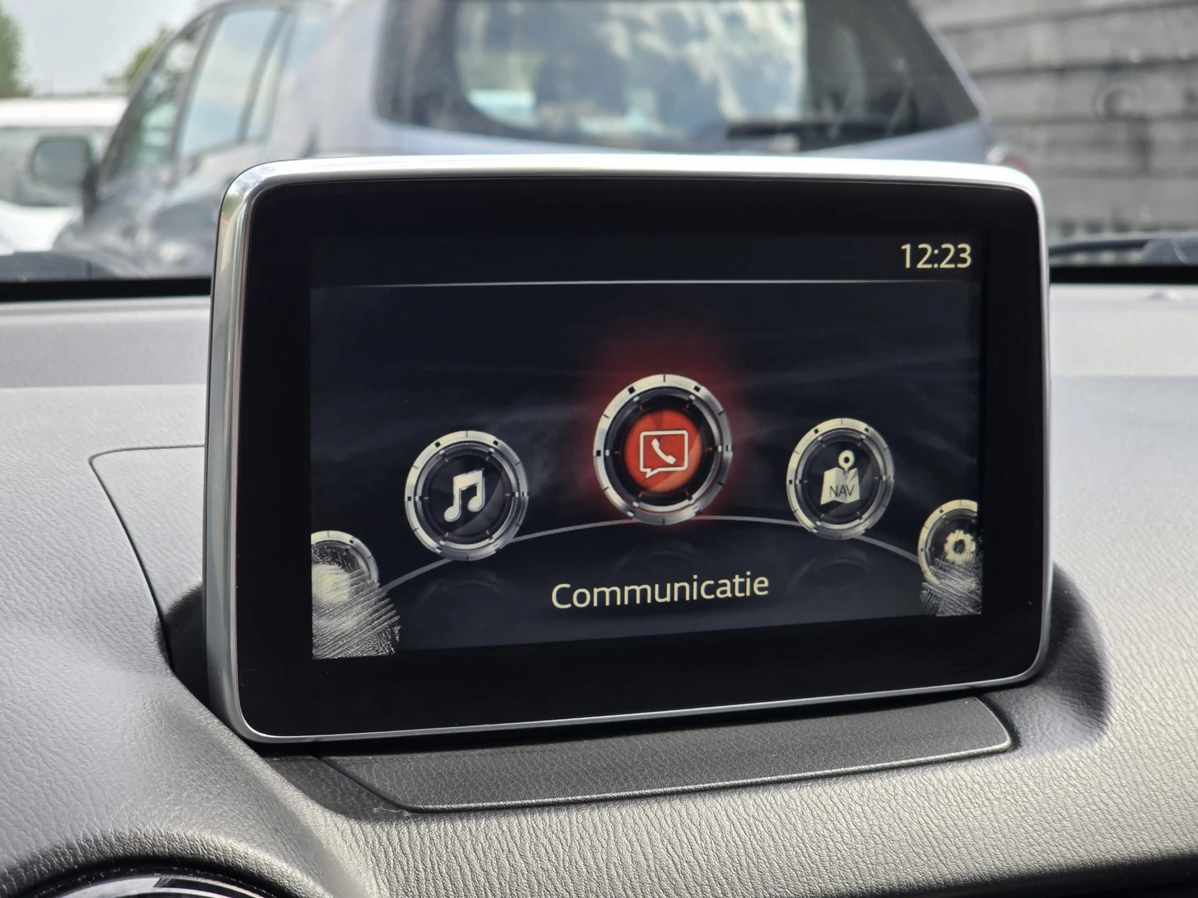 Mazda 2 1.5 Skyactiv-G TS Cruise/Navi/Keyless/Lane Assist — photo 11