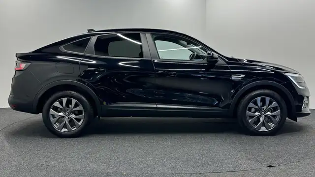 Renault Arkana view 9