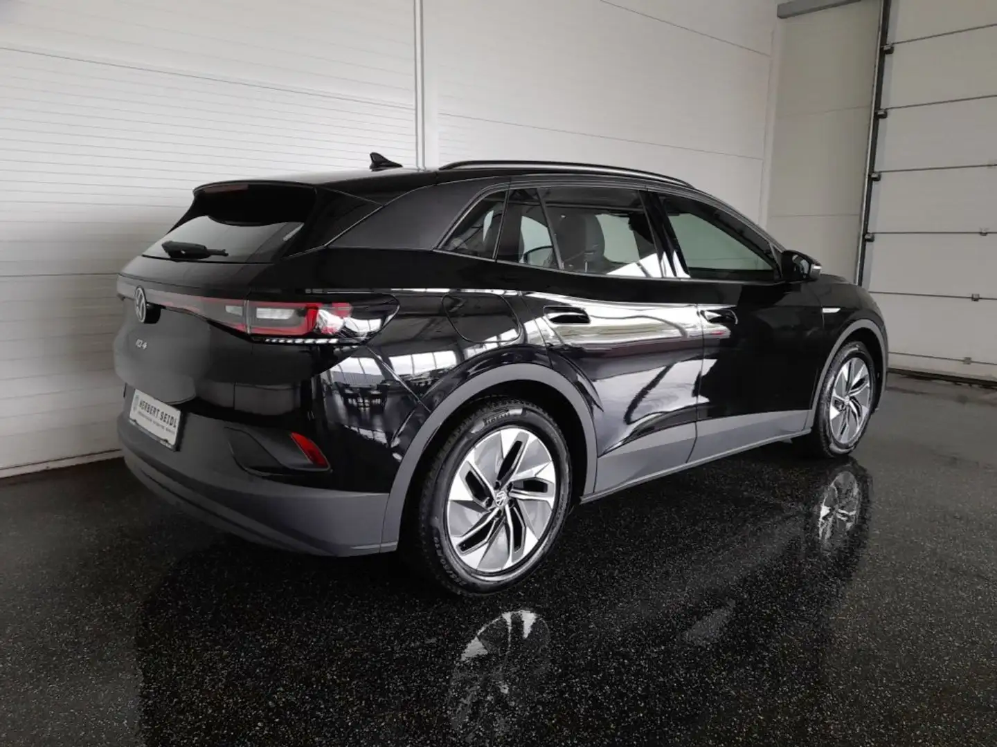 Volkswagen ID.4 PRO MIT INFOTAINMENTPAKET 4x4 77kWh *WÄRMEPUMPE / 19 ZOLL / VOLL LED / NAVI / AHV / ACC / SOUND SYSTEM* Schwarz - 2