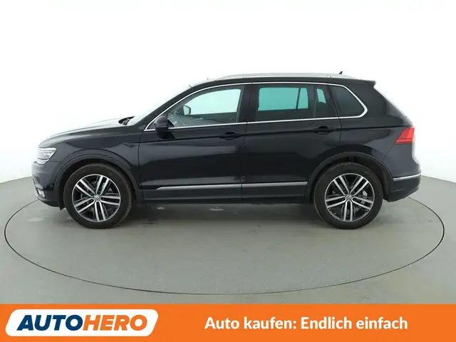 Volkswagen Tiguan view 3