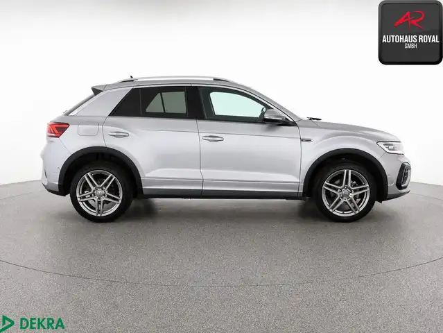 Volkswagen T-Roc view 6