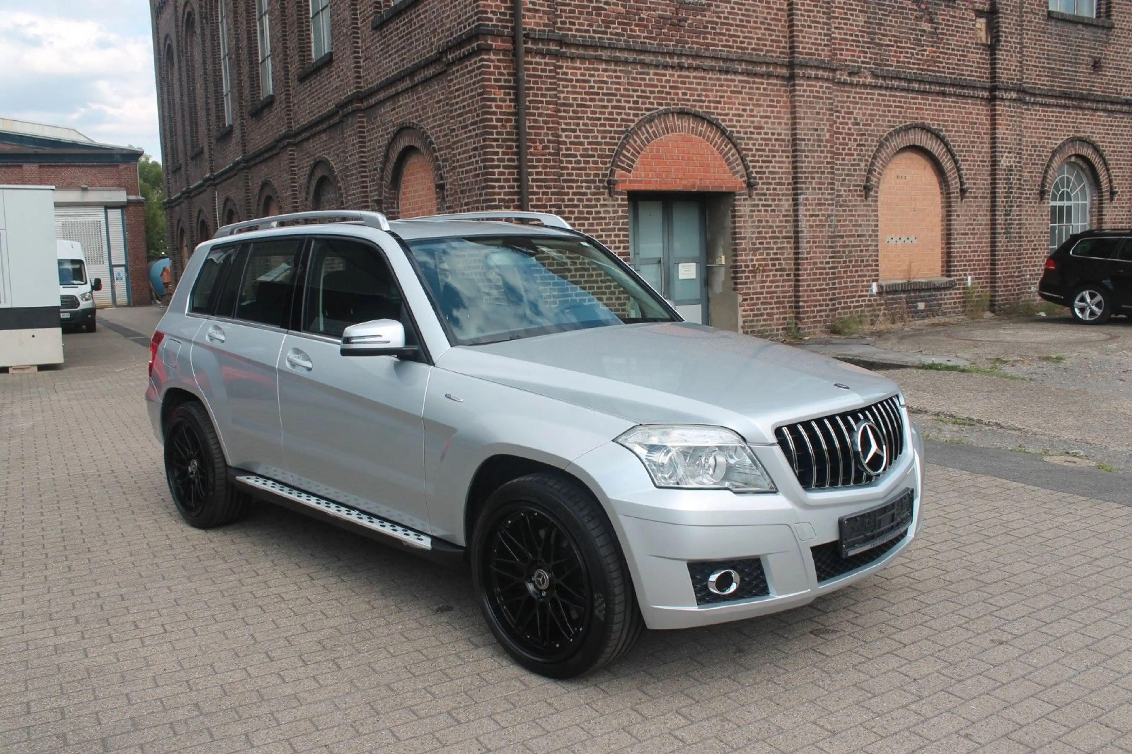 Mercedes-Benz GLK 220 CDI 4MATIC BE*20"Alu*Trittbretter*AHK*BT — photo 3