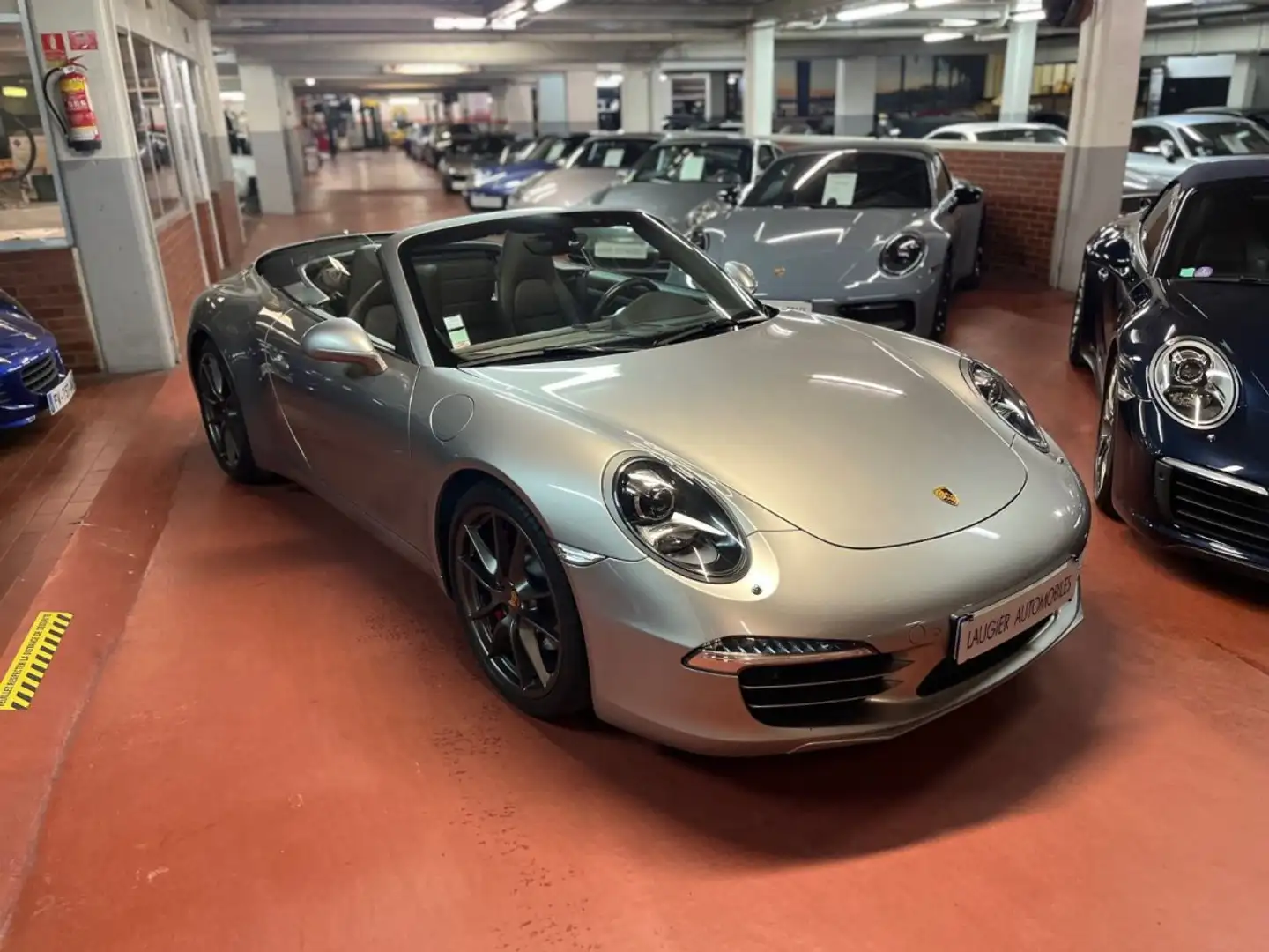 Porsche 991 991 CAB 400CH PDK Gris - 2