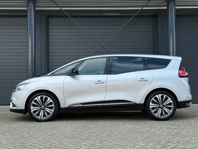 Renault Grand Scenic view 7