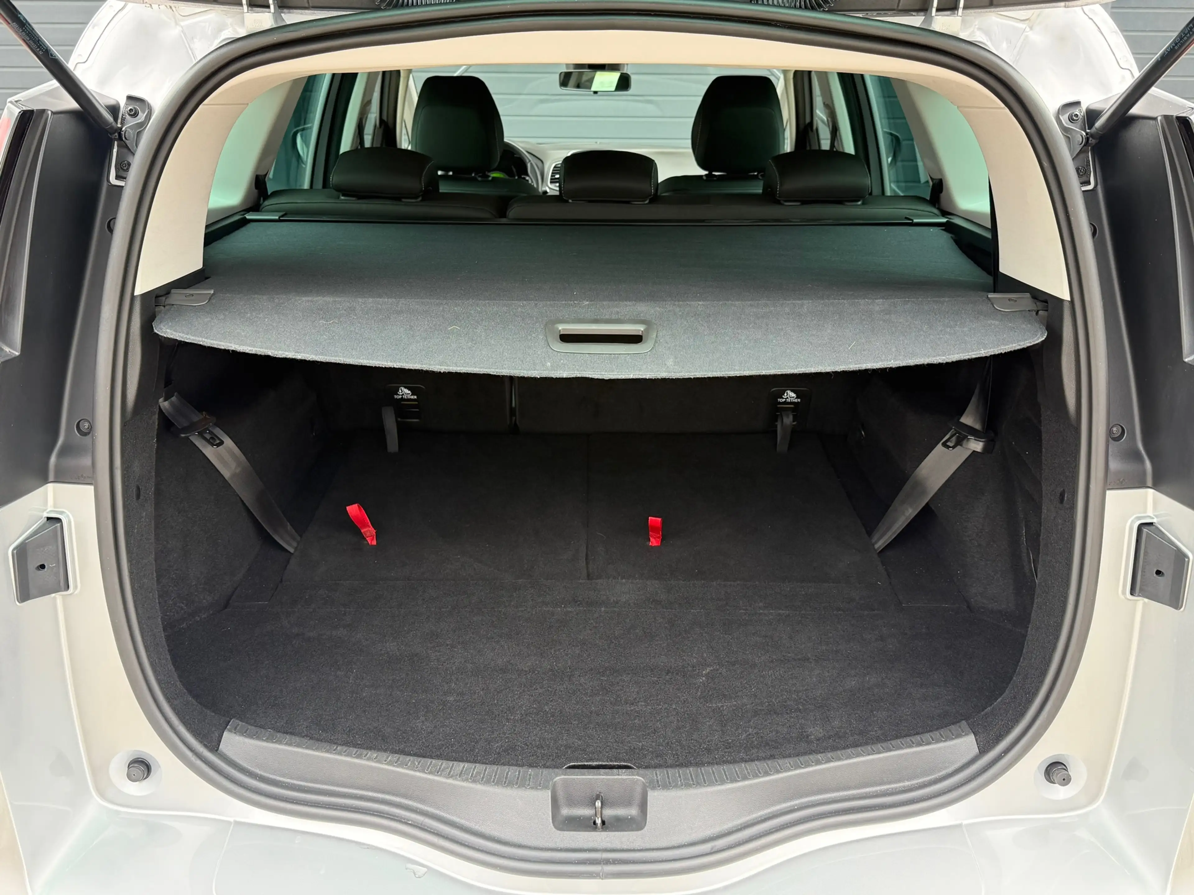 Renault Grand Scenic 1.3 TCe Business Zen 7p. — photo 29