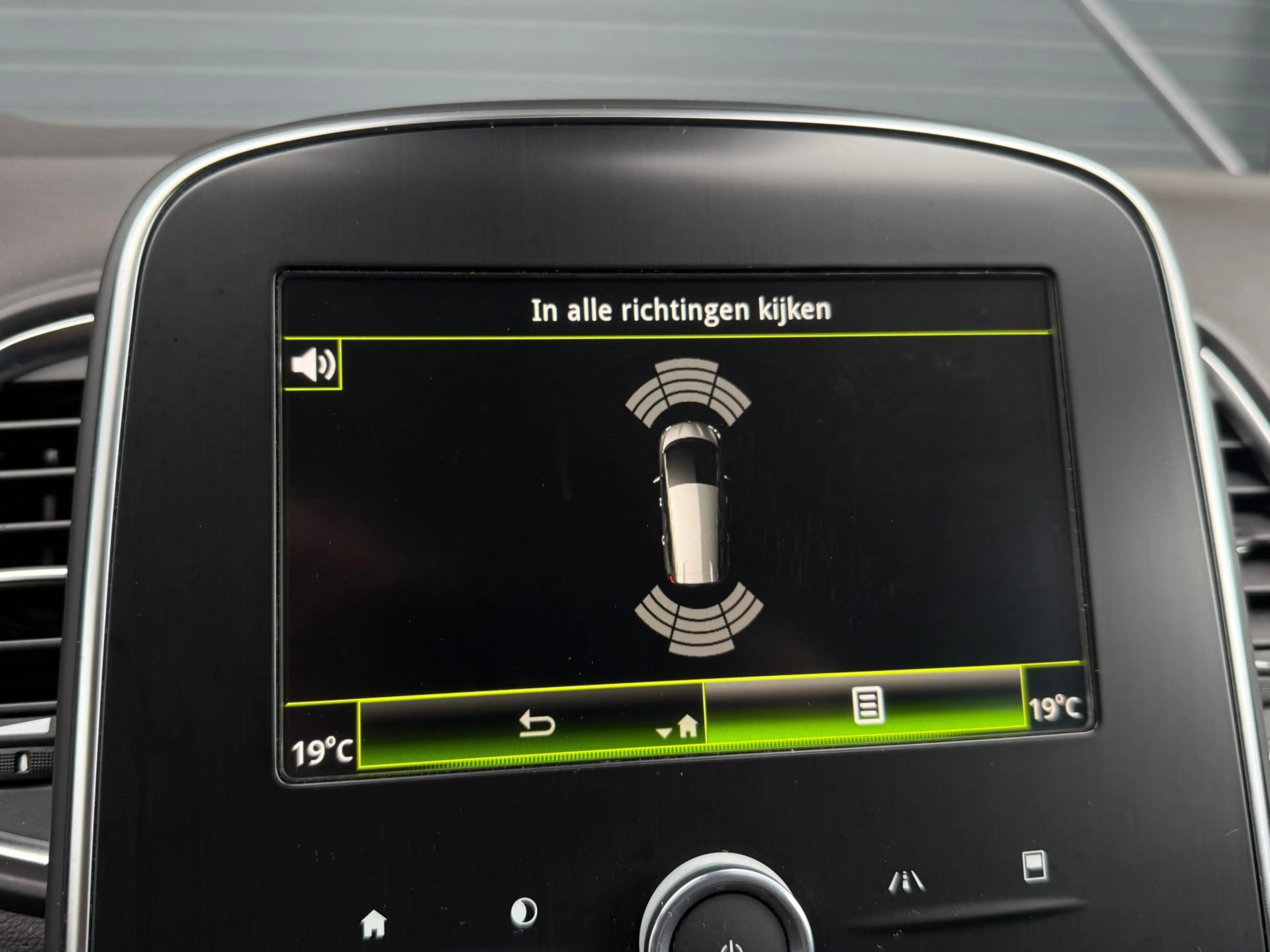 Renault Grand Scenic 1.3 TCe Business Zen 7p. — photo 9