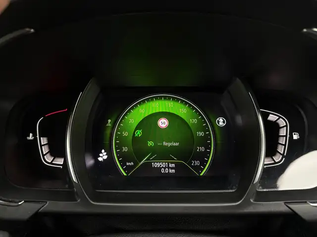Renault Grand Scenic view 8