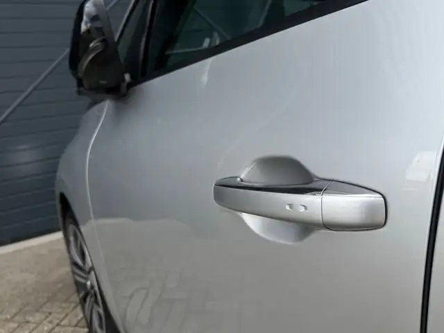 Renault Grand Scenic view 14
