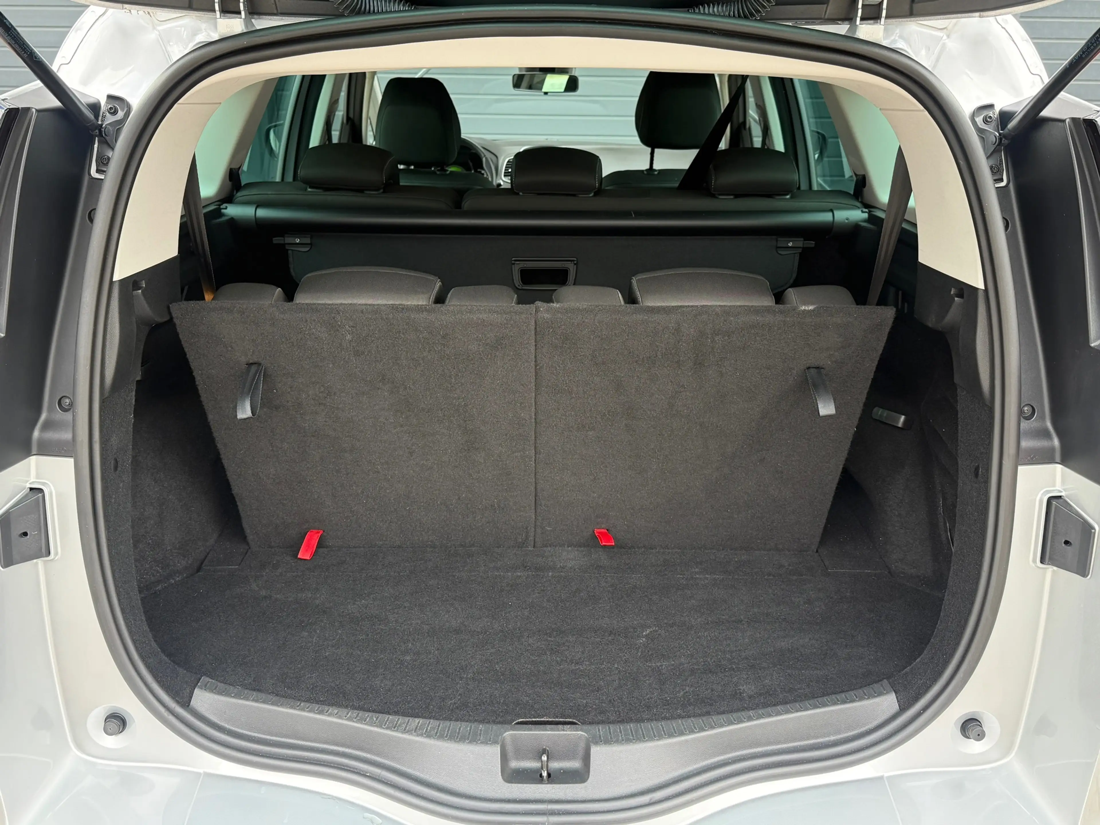 Renault Grand Scenic 1.3 TCe Business Zen 7p. — photo 31