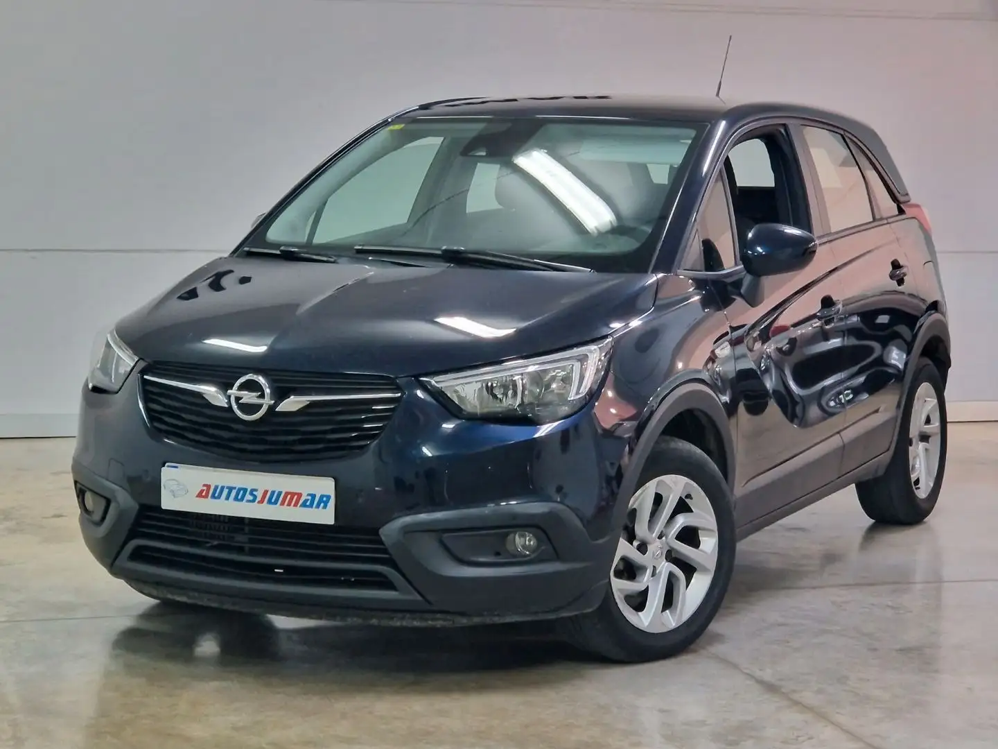 Opel Crossland X 1.5D Innovation 102 Schwarz - 2