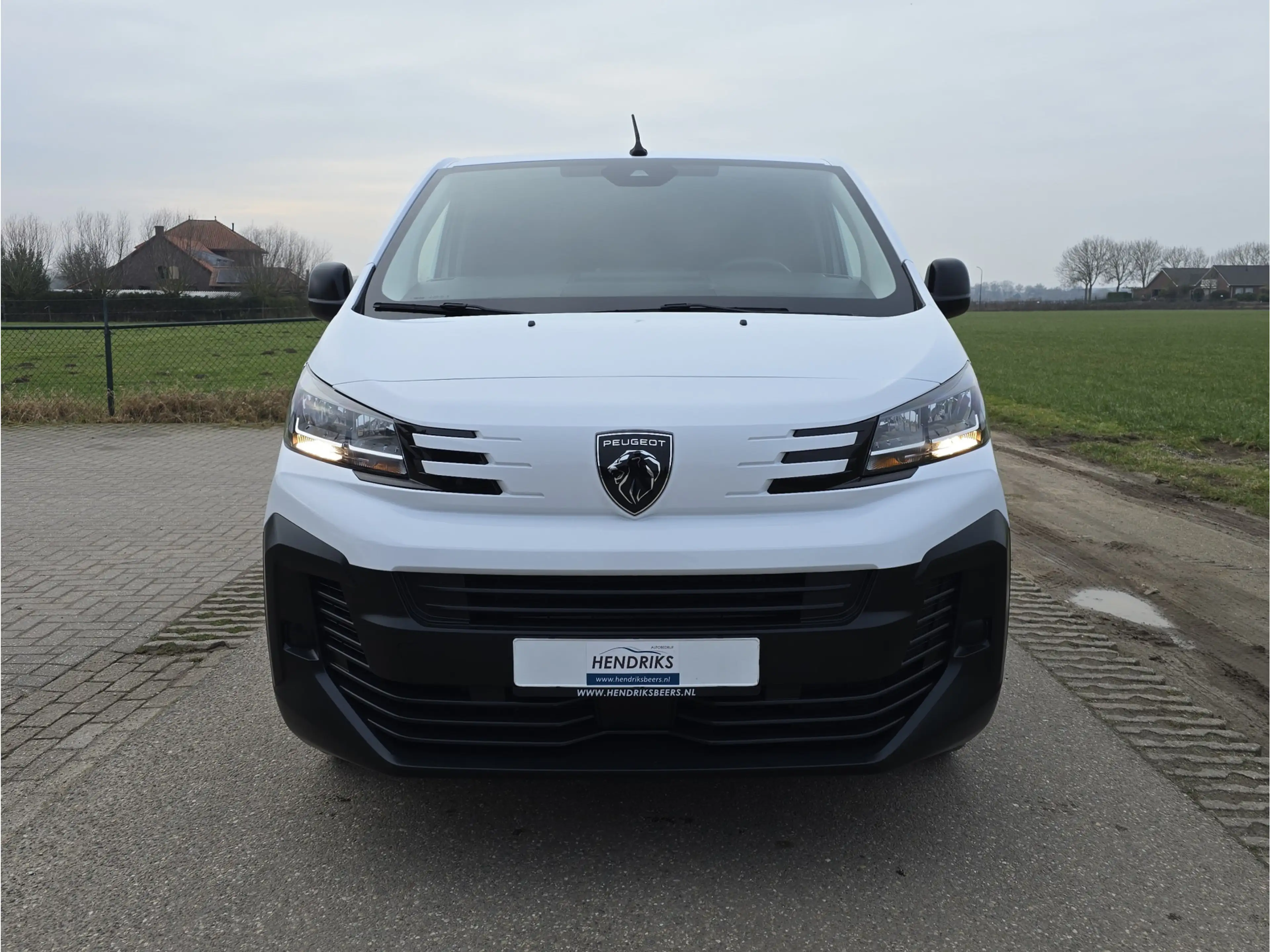 Peugeot Expert 1.5 BlueHDi S&S L2 - 120 Pk - Euro 6 - Airco - Cru — photo 10