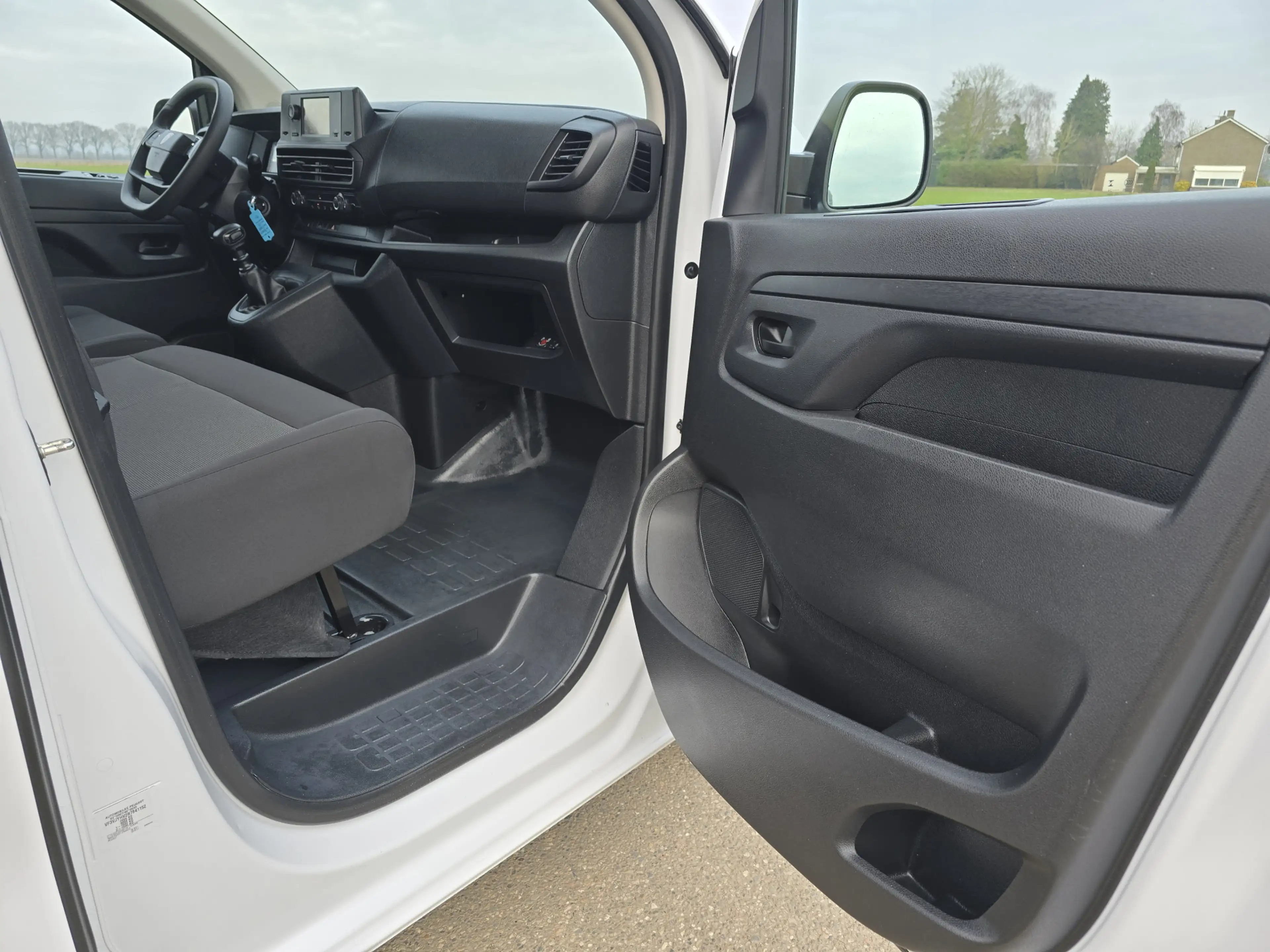 Peugeot Expert 1.5 BlueHDi S&S L2 - 120 Pk - Euro 6 - Airco - Cru — photo 11