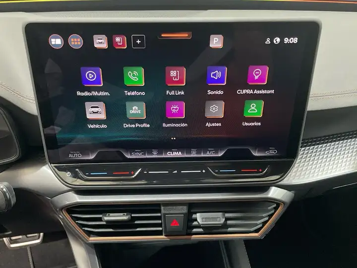 Cupra León Sportstourer 1.5 eTSI DSG 2025, foto 18