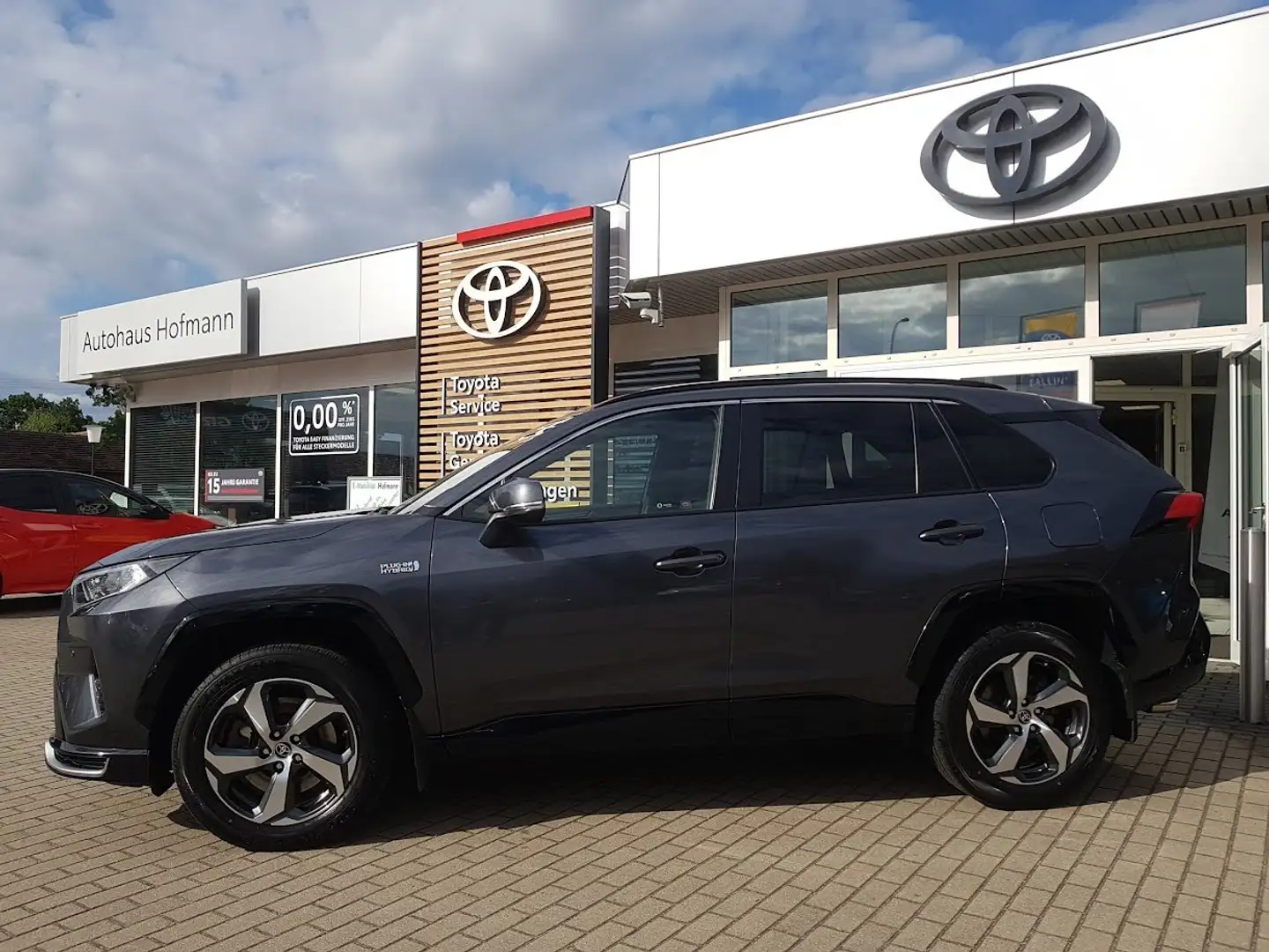 Toyota RAV 4 Plug-in Hybrid 4x4 + Technik-Paket Grau - 2