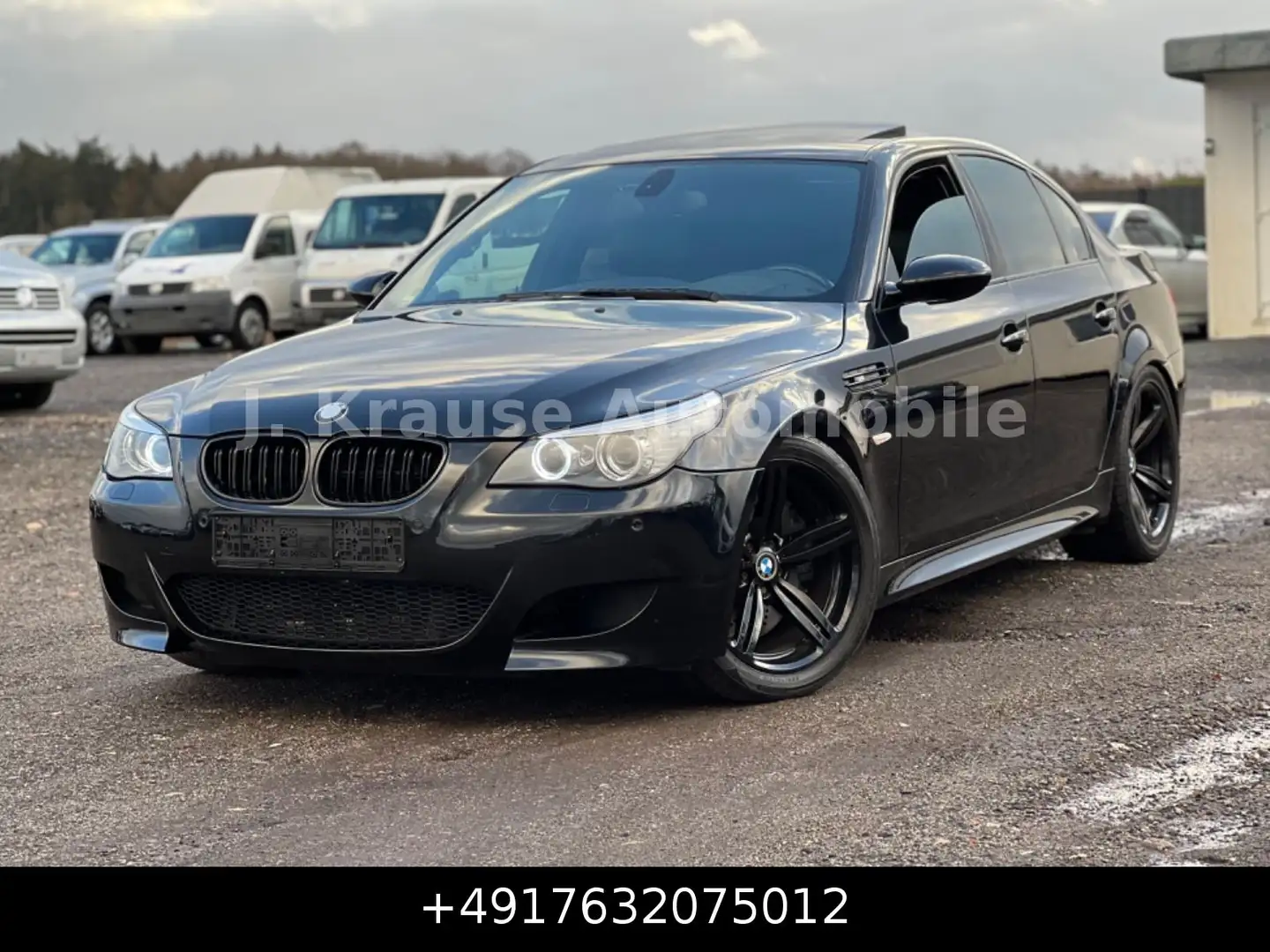 BMW M5 E60 5.0 V10 LCI-Optik Shd HeadUp Scheckheft Fekete - 1