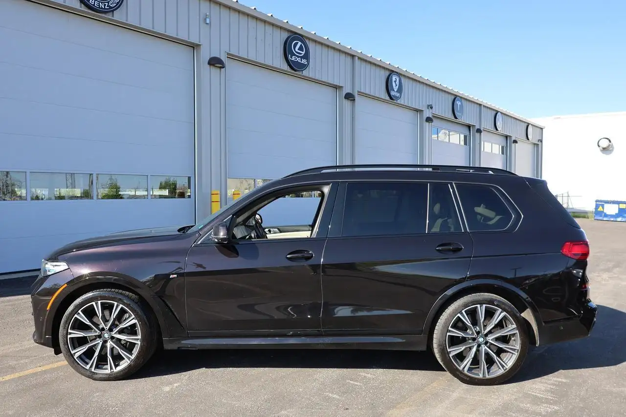 BMW X7 снимка BMW X7