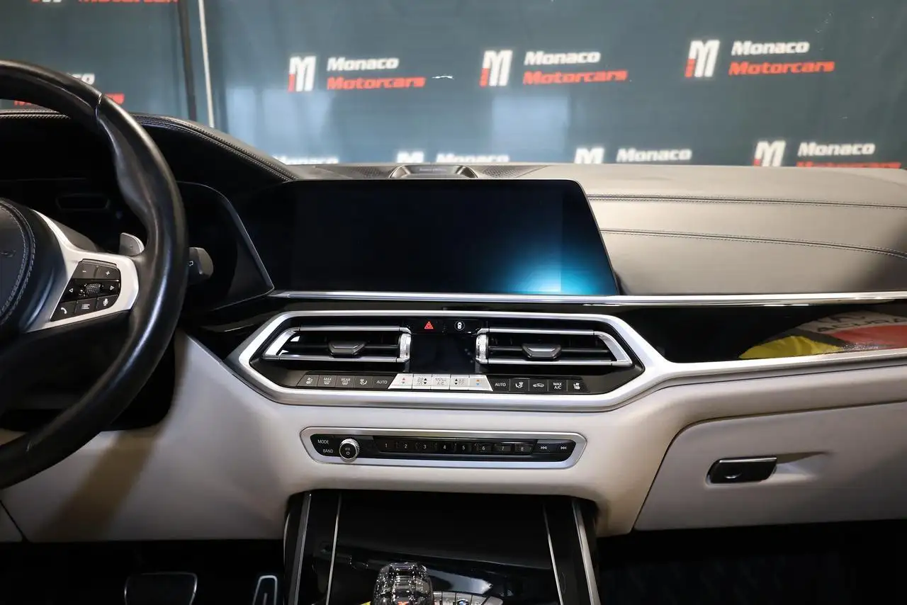 BMW X7 снимка BMW X7