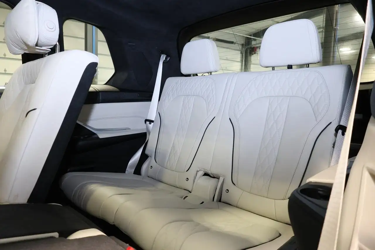 BMW X7 снимка BMW X7