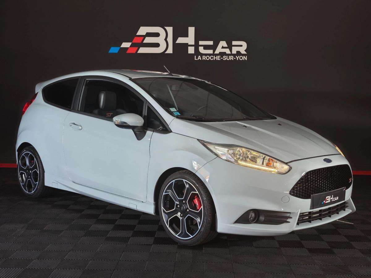 2017 Ford FIESTA