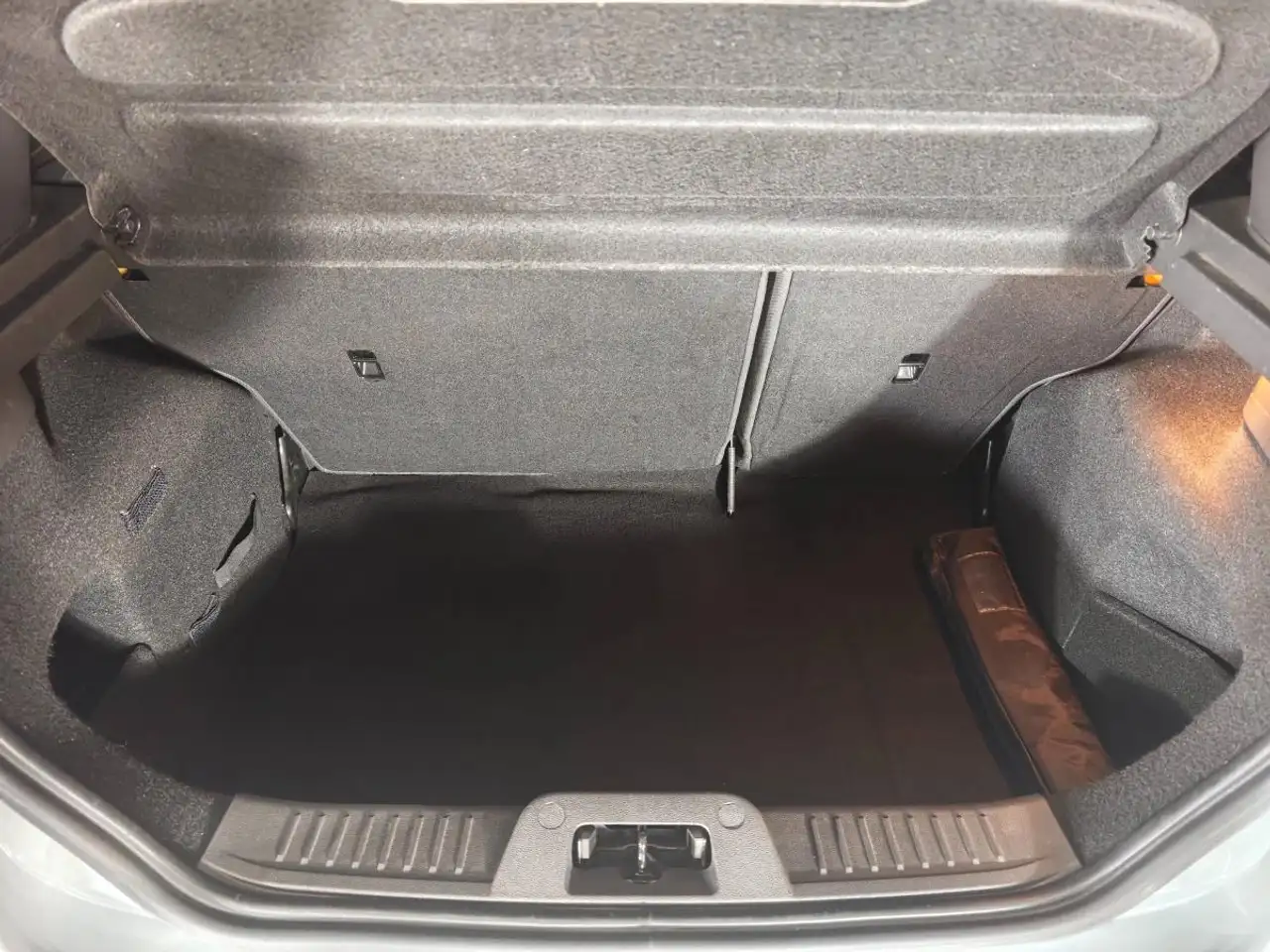 Ford Fiesta 3 portes — photo 23