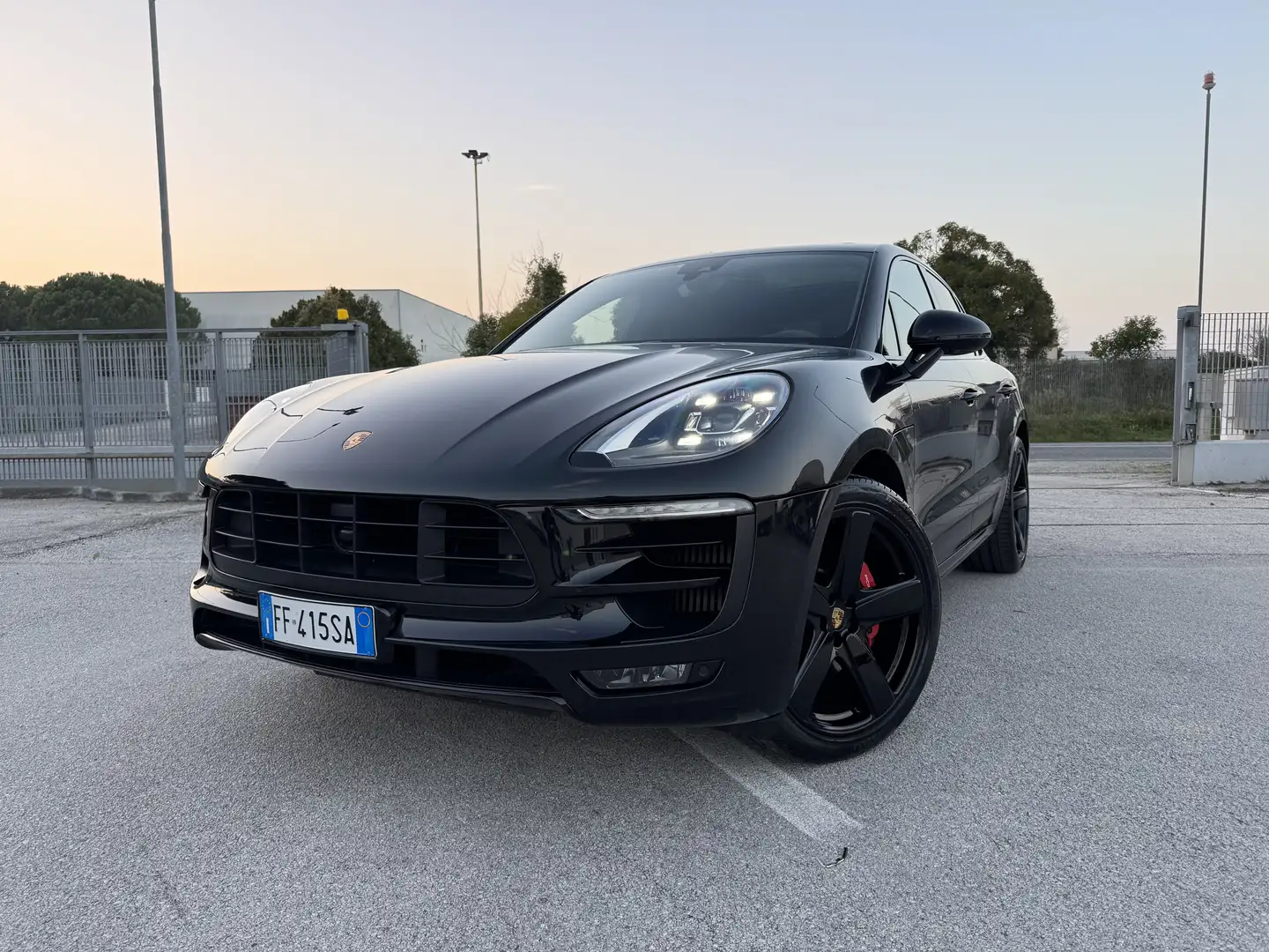 Porsche Macan 3.0 GTS 360cv pdk Nero - 2