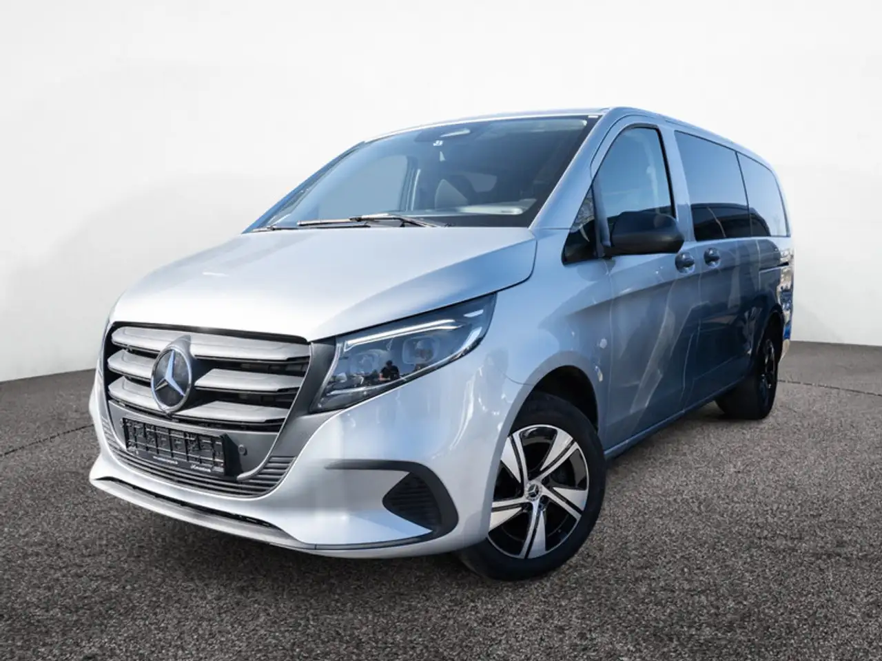 Mercedes-Benz Vito 119 Tourer/Mopf/MBeam/Kamera/Navi/Totw 2