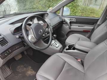 Rodius 2.2 e-XDi220 Automatik 4WD Sapphire