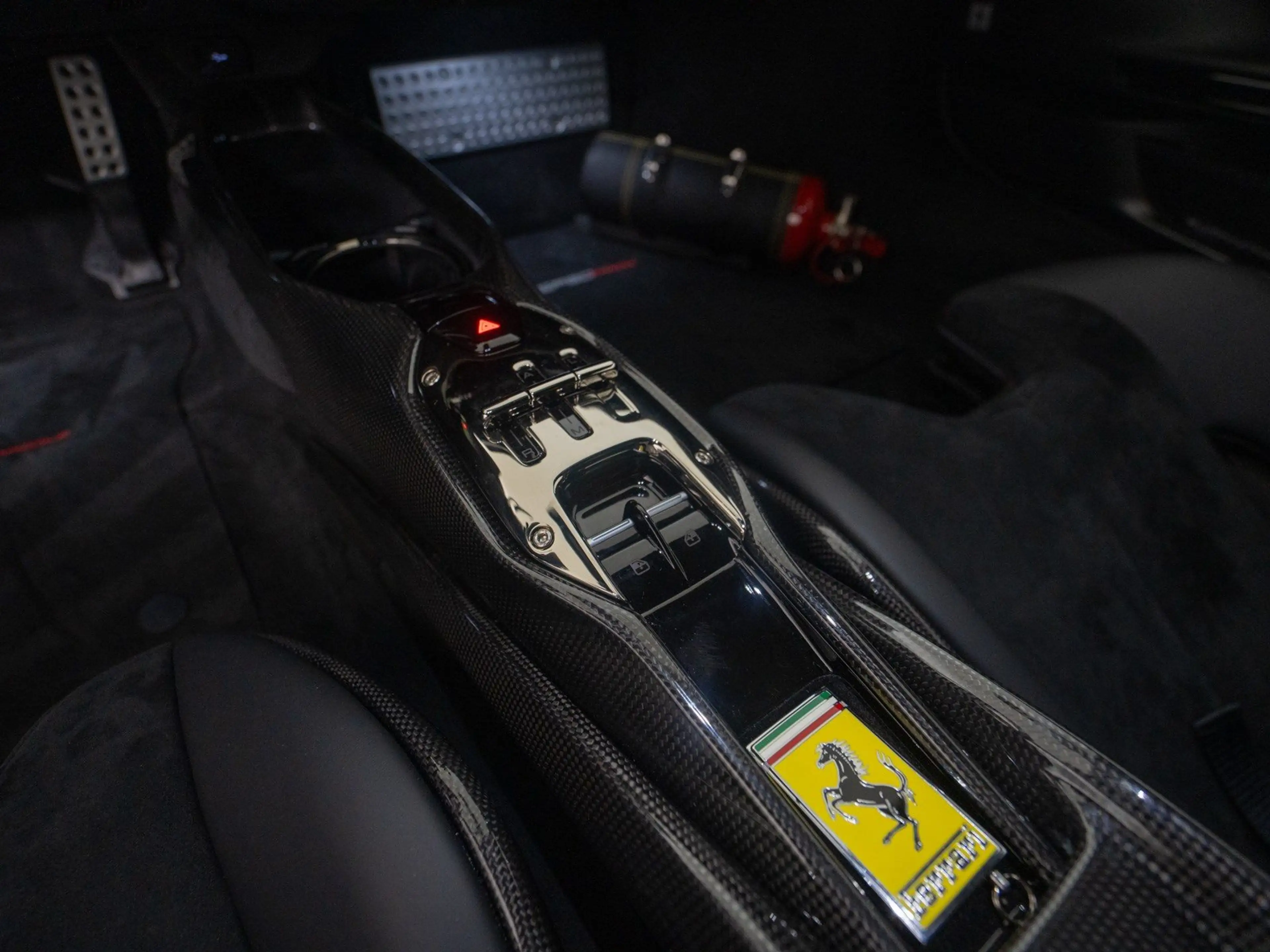Ferrari SF90 Stradale ASSETTO FIORANO FERRARI SINGEN — photo 15