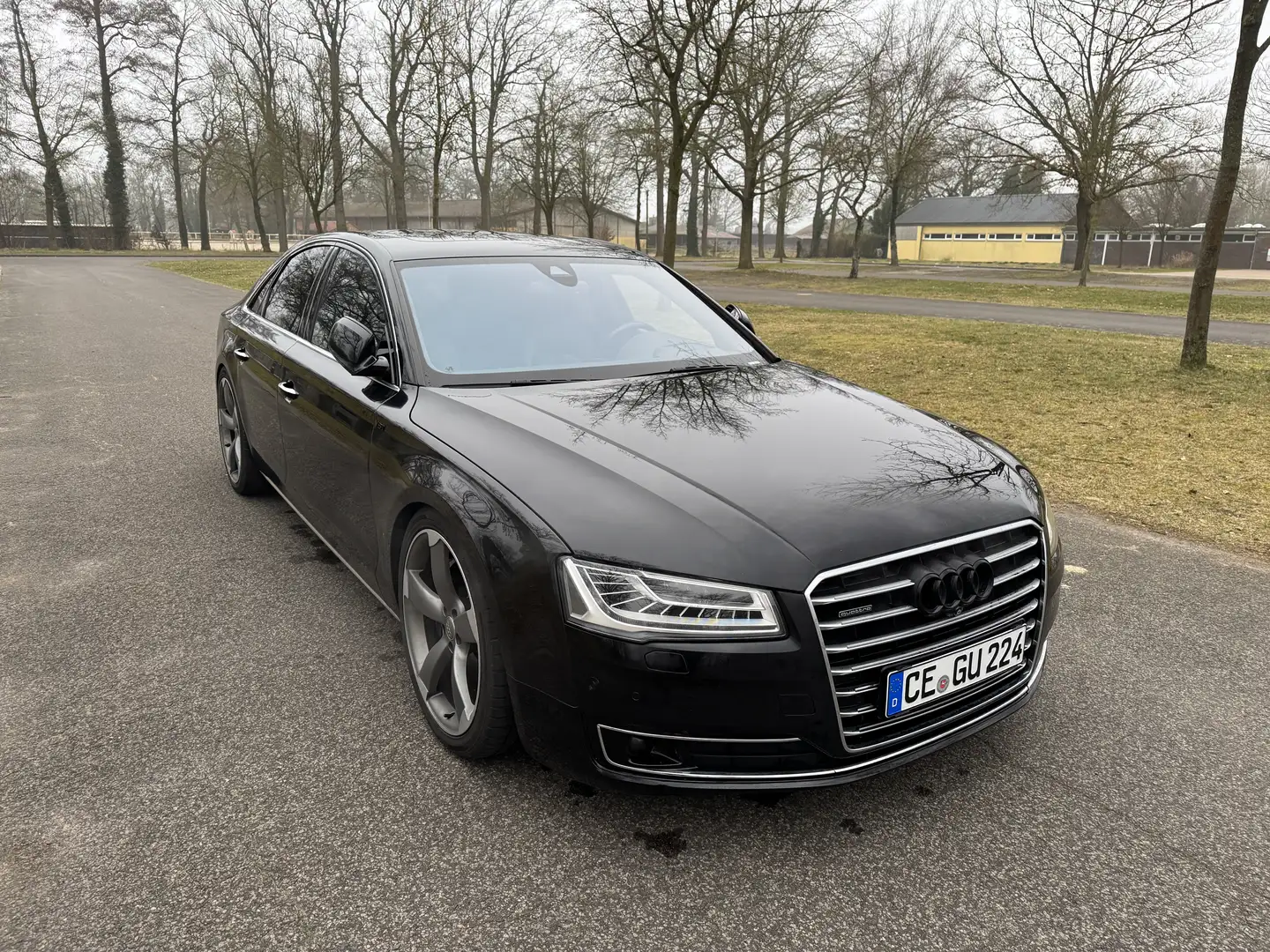 Audi A8 4.0 TFSI V8 BiTurbo-TÜV NEU-Top Austattung - 2