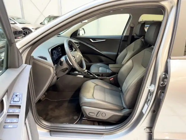 Kia E-Niro view 8