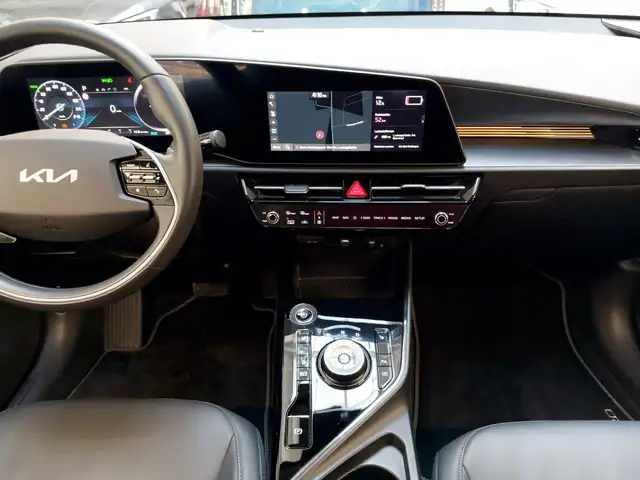 Kia E-Niro view 10