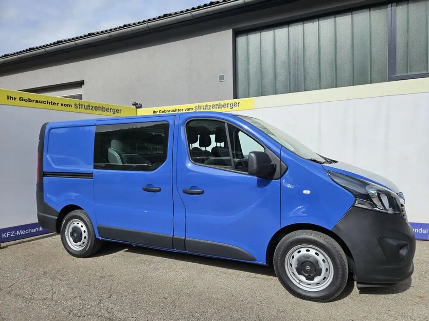 Opel Vivaro Kasten L1H1  Doppelkabine 92KW Flügeltüren Grau - 1
