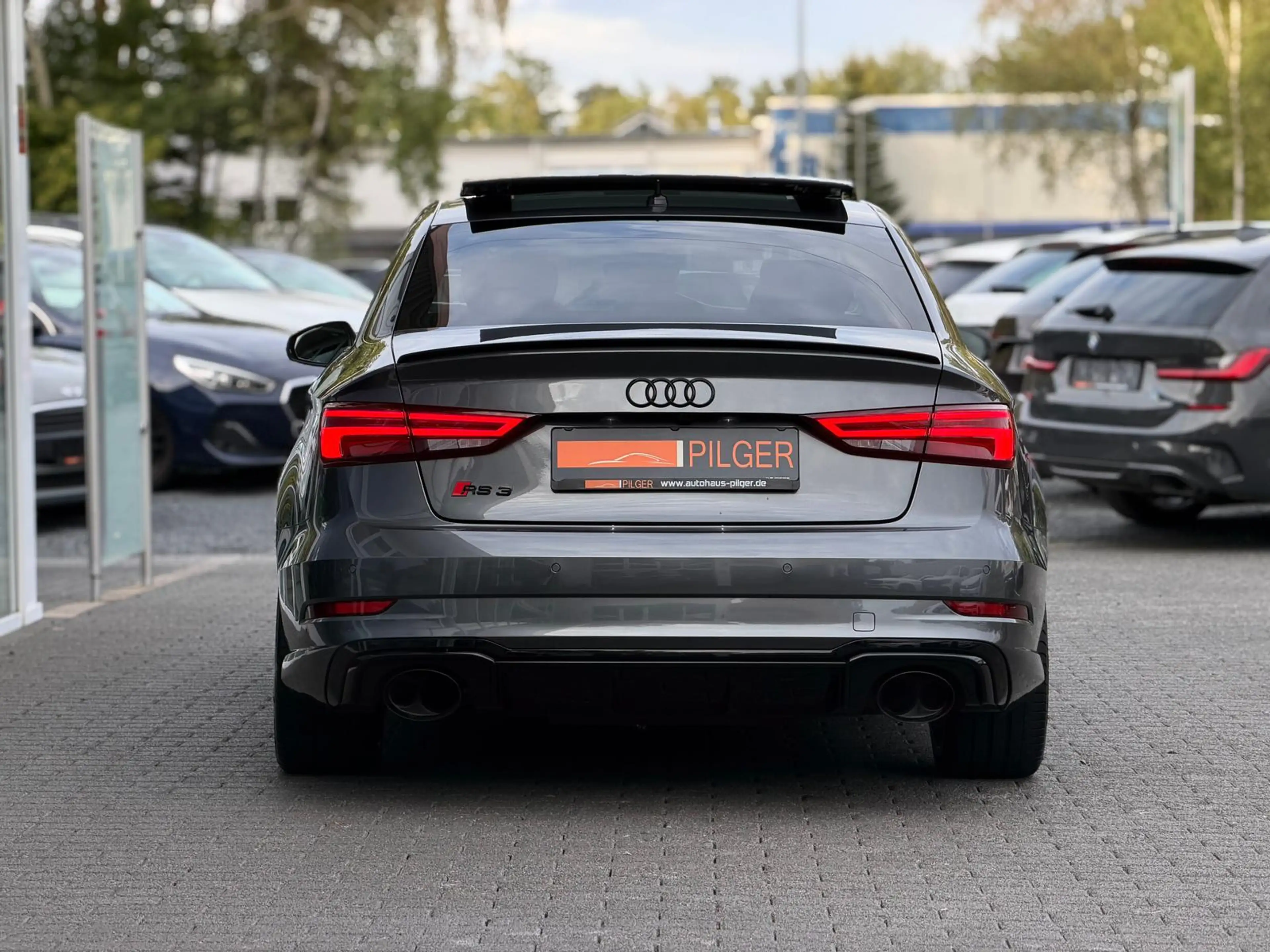 Audi RS3 Limo*B&O*Matrix*Pano*APR*Schale*Digital*ACC — photo 9