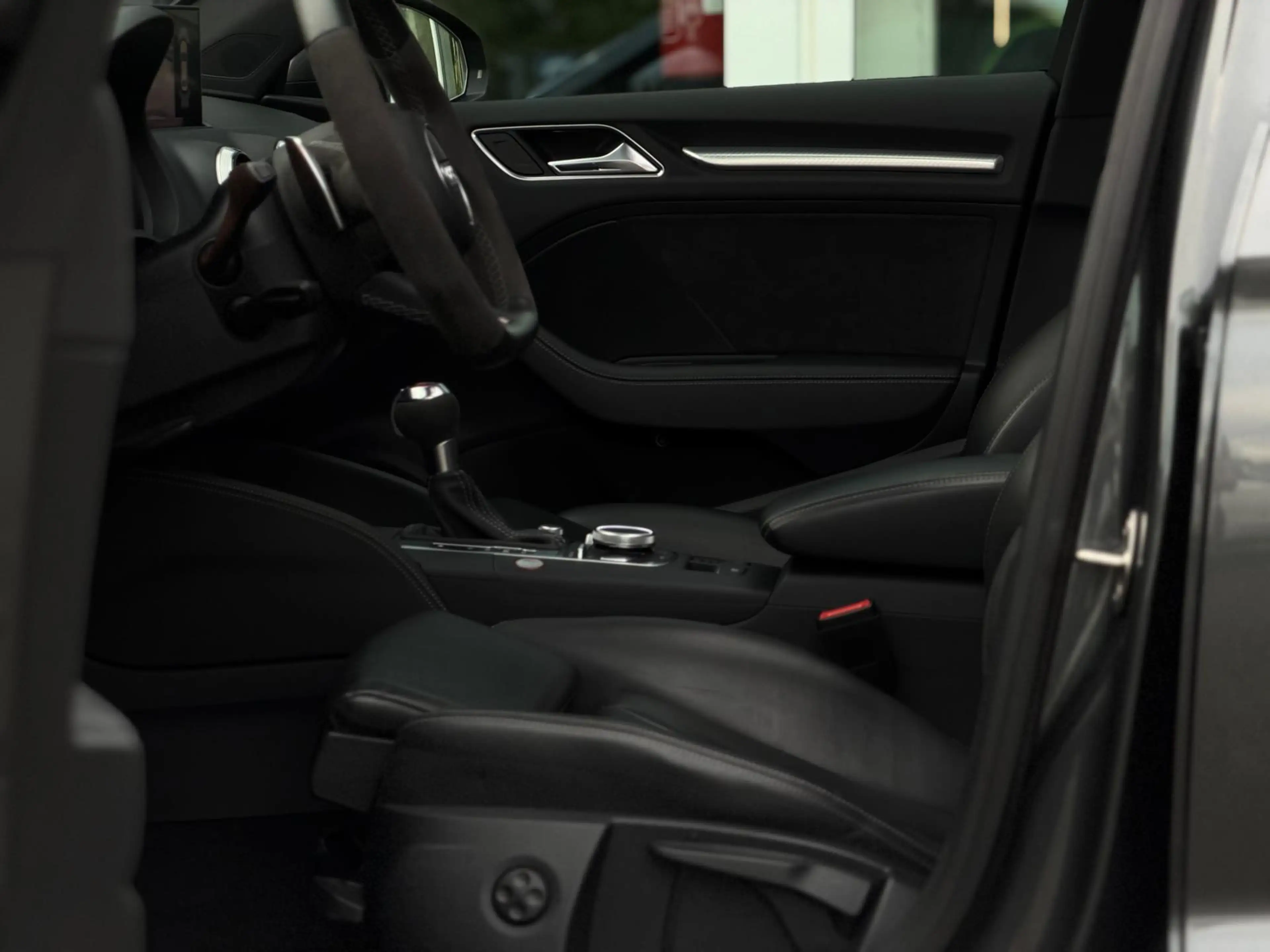Audi RS3 Limo*B&O*Matrix*Pano*APR*Schale*Digital*ACC — photo 10