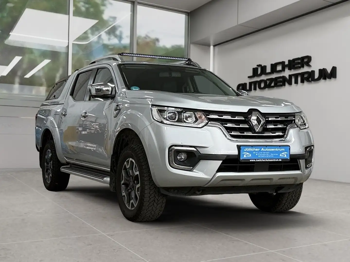 Renault Alaskan Intens Double Cab 4x4, Standheizung Silber - 1