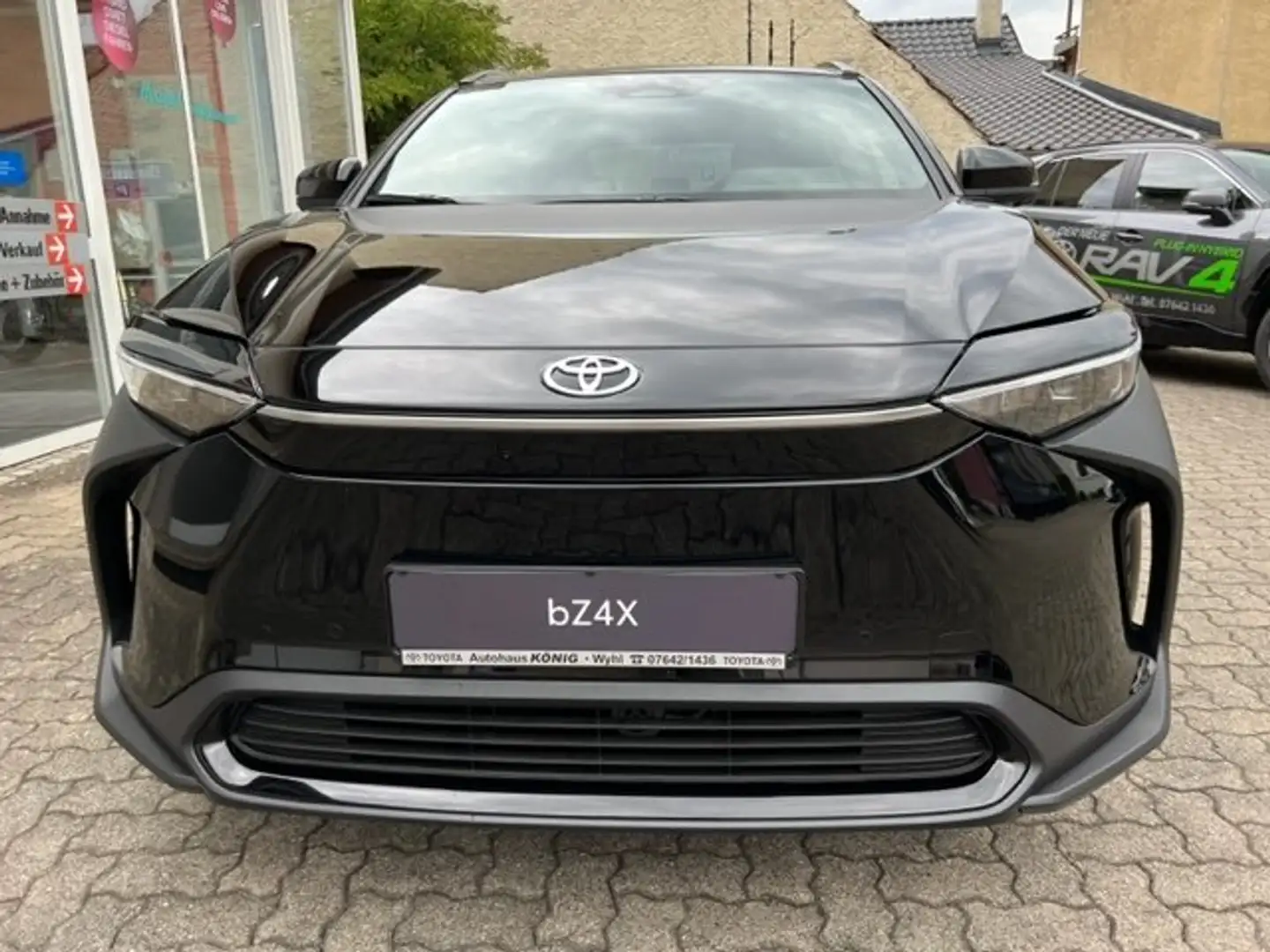 Toyota bZ4X FWD + Comfort Paket; Neupreis: 55.410,-€ Schwarz - 2