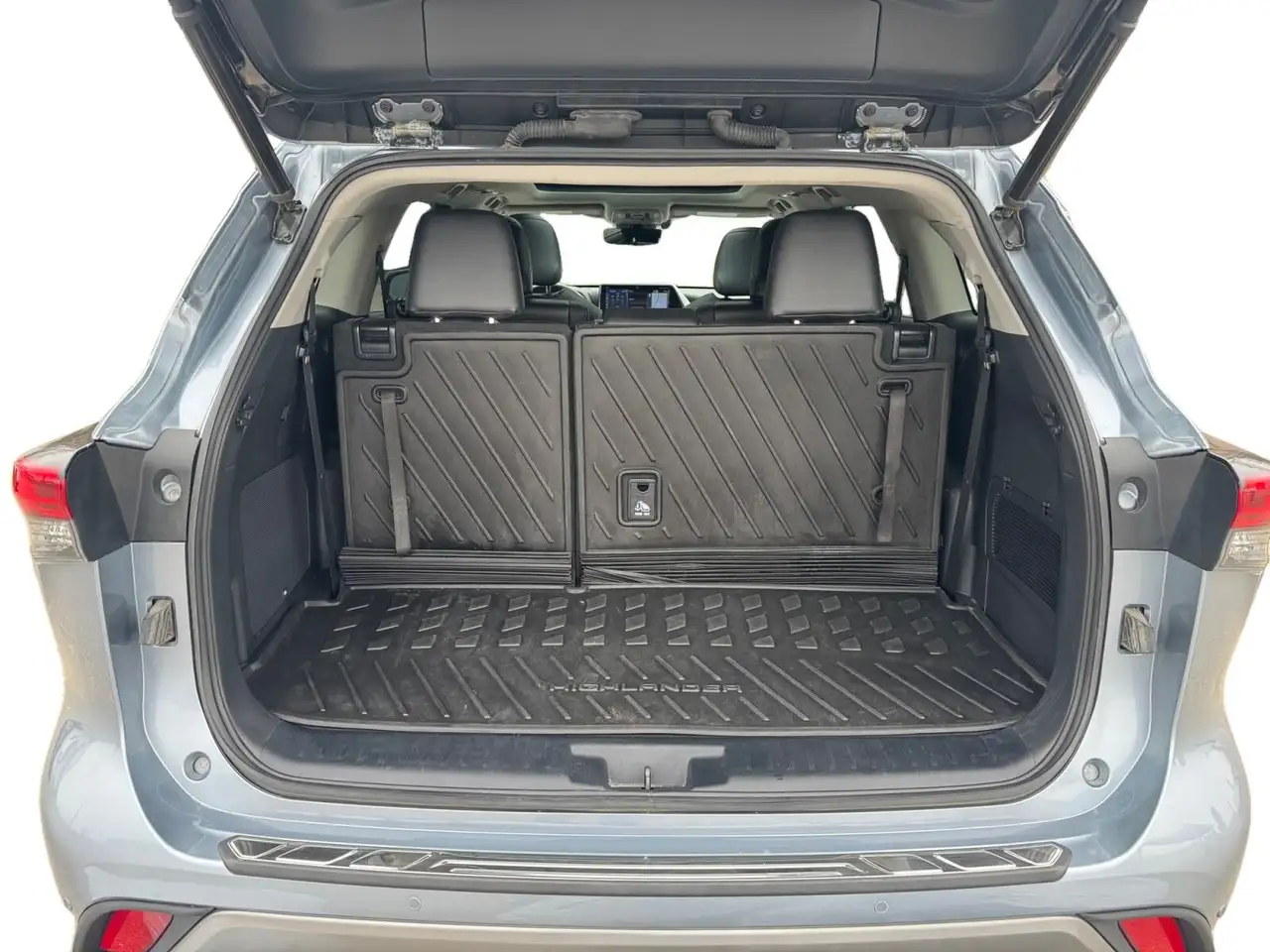 Toyota Highlander снимка Toyota Highlander