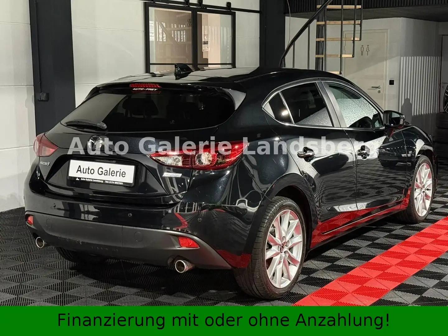 Mazda 3 2.2 D Sports-Line*Autom.*Bose*Head-UP*ACC*LED* Schwarz - 2