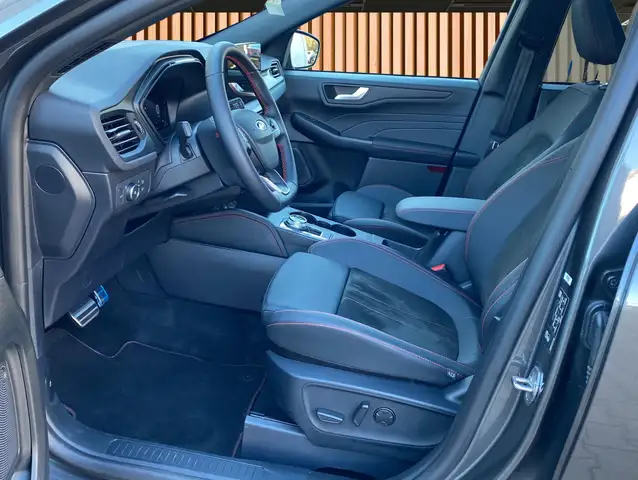 Ford Kuga view 6