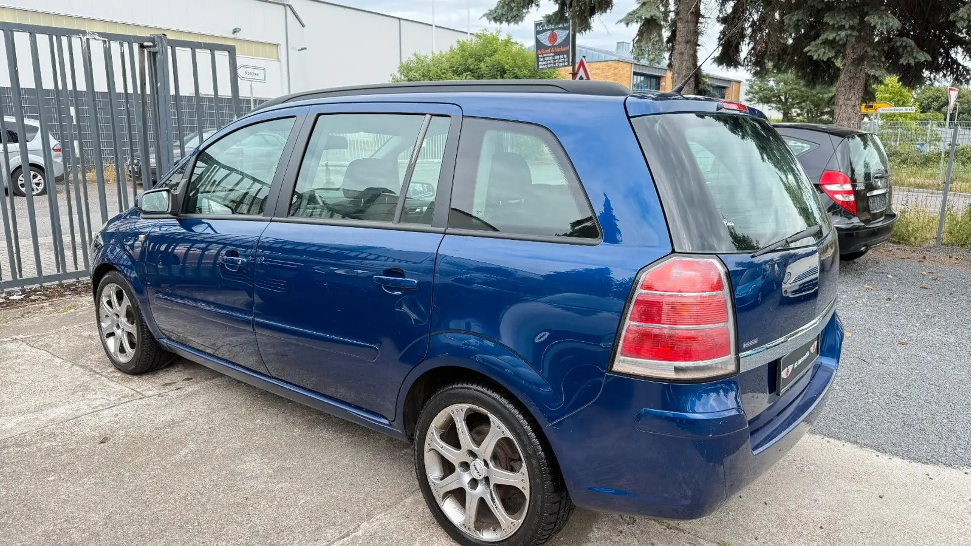 Opel Zafira B Edition, 7-Sitzer,Klima,Multi,TÜV-Neu Blau - 2