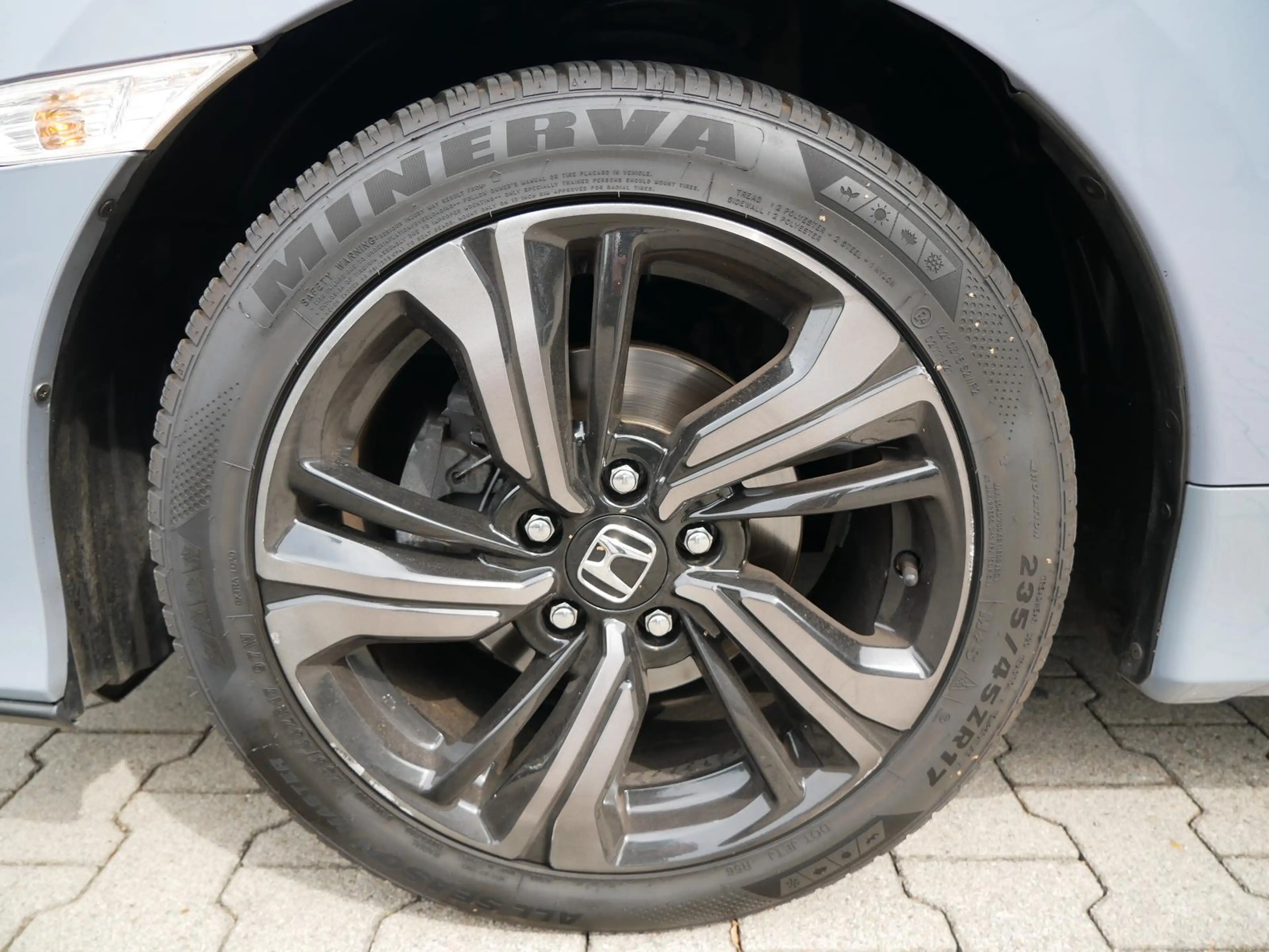 Honda Civic 1.0 Turbo Executive Automatik PANO+LED+NAVI — photo 10