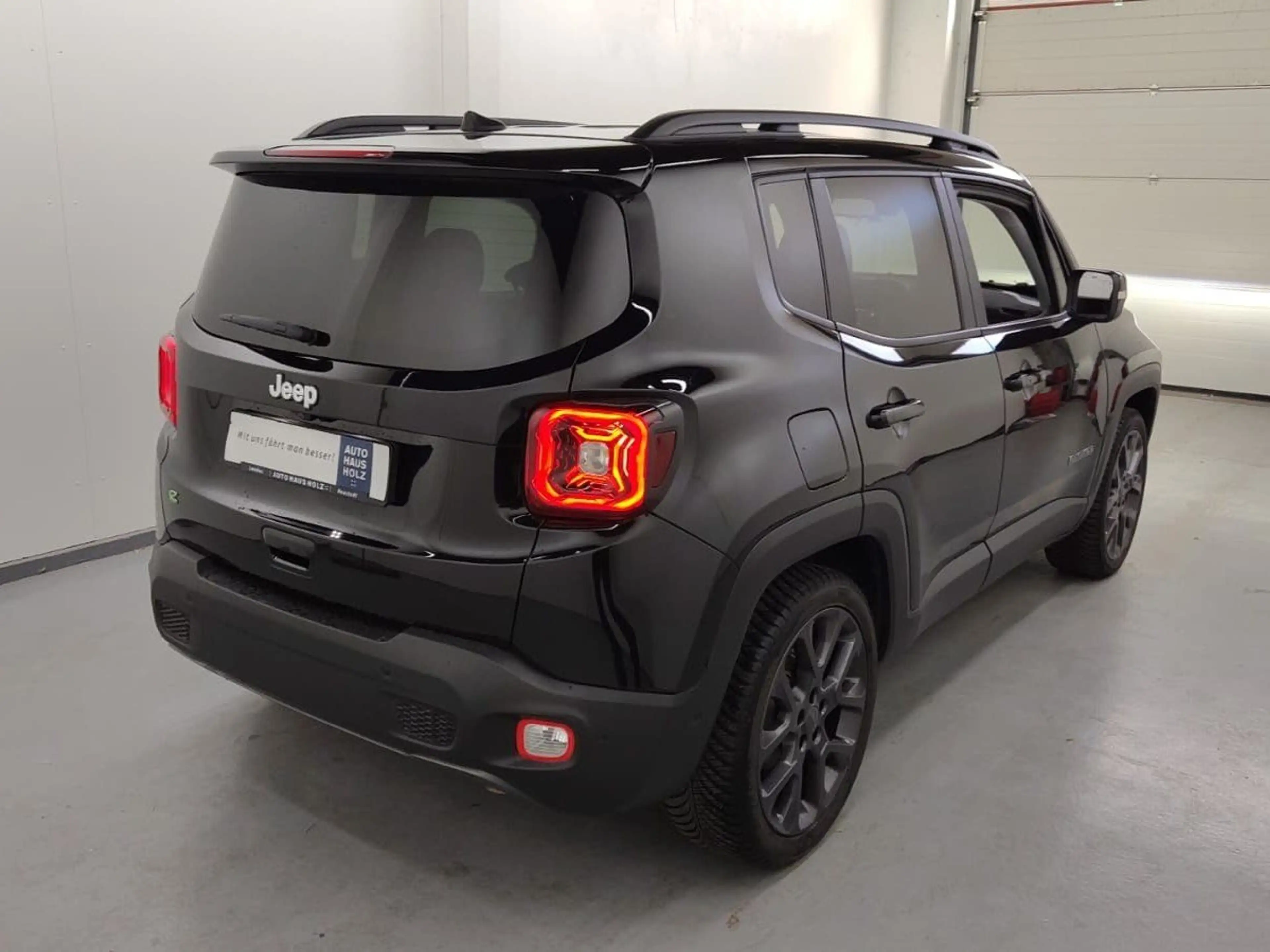Jeep Renegade 1.5 MultiAir MHEV Altitude Automatik — photo 4