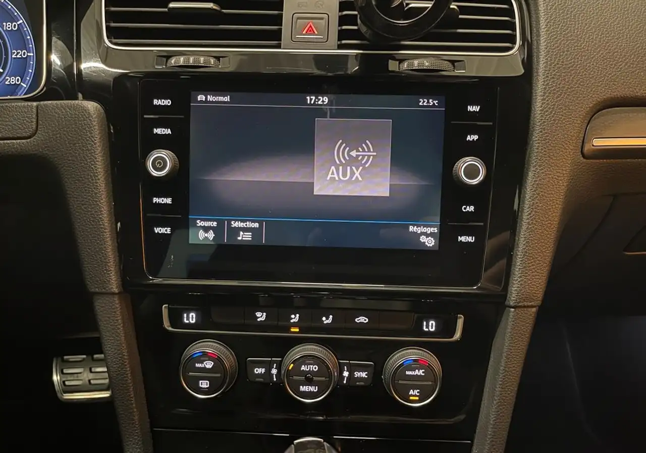 Volkswagen Golf Alltrack — photo 10